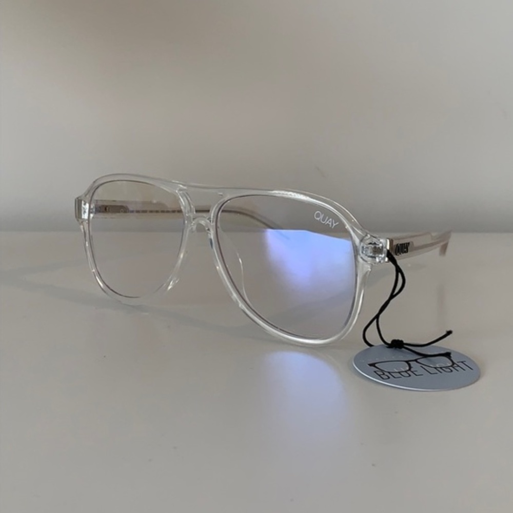 QUAY // rare magnetic blue light glasses - Picture 5 of 8